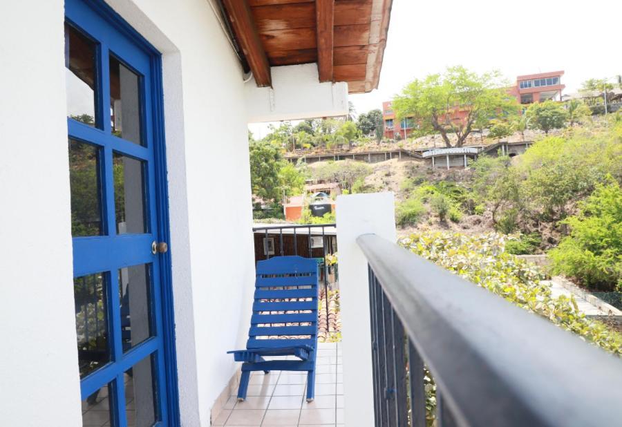 Hotel & Hostal Mayflower Puerto Escondido  Eksteriør billede