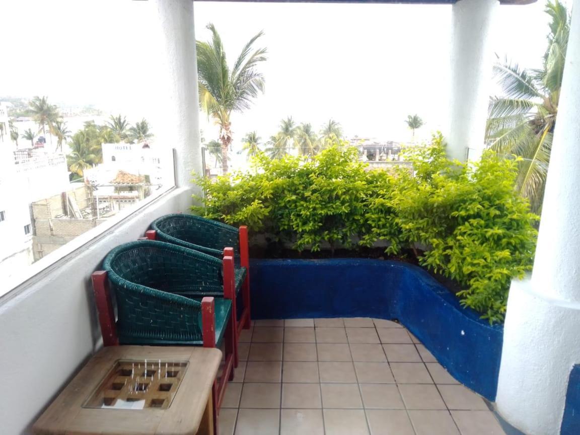 Hotel & Hostal Mayflower Puerto Escondido  Eksteriør billede
