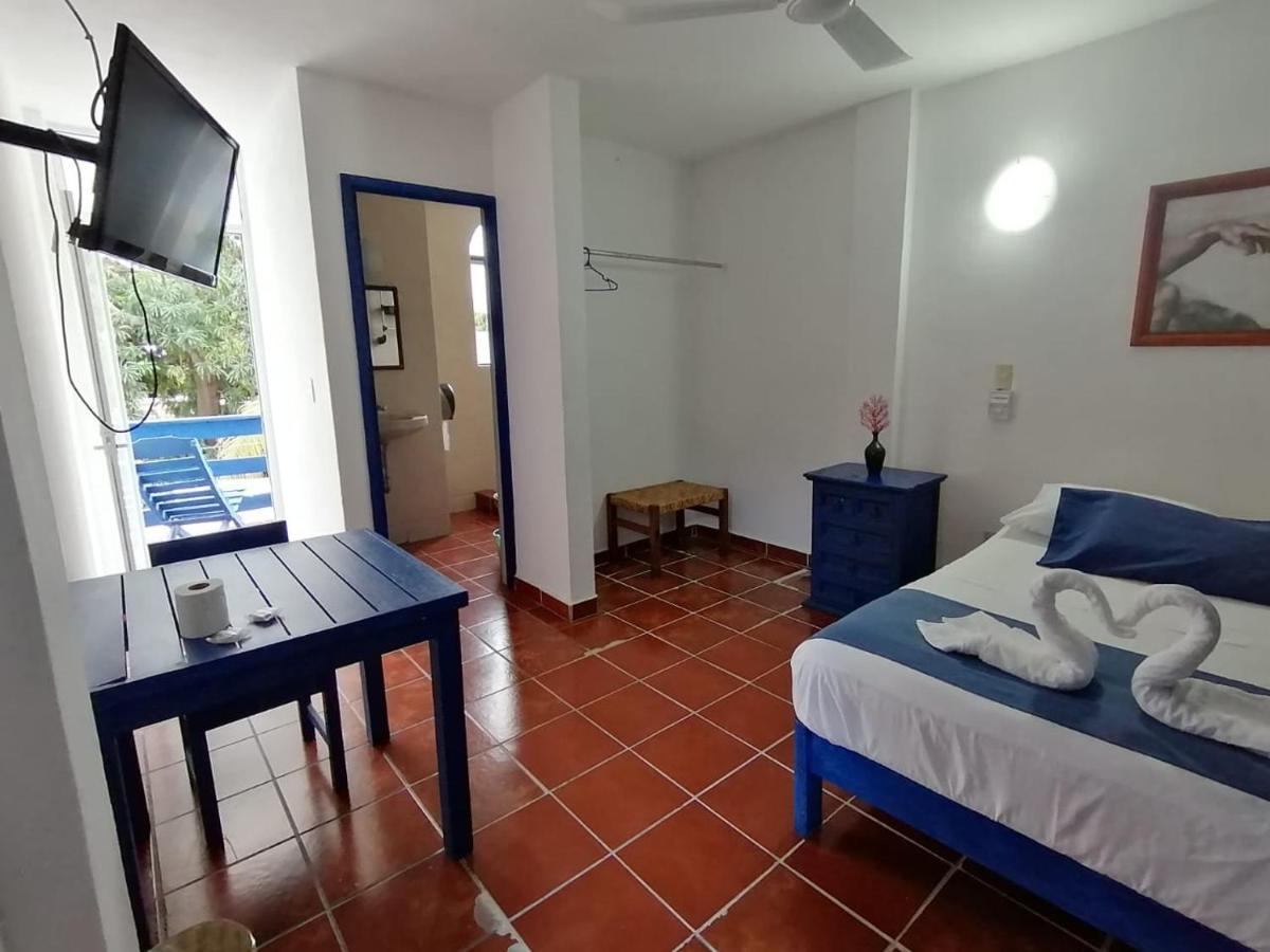 Hotel & Hostal Mayflower Puerto Escondido  Eksteriør billede